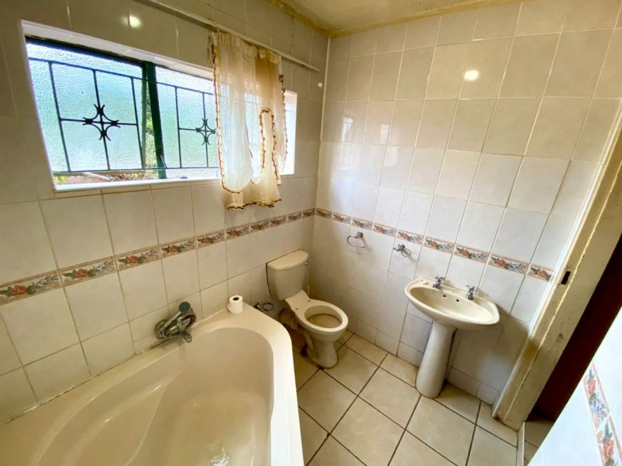 To Let 3 Bedroom Property for Rent in Mahwelereng Limpopo