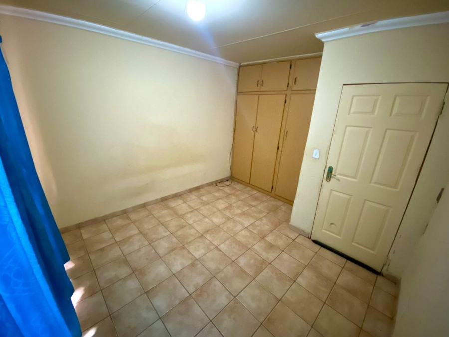 To Let 3 Bedroom Property for Rent in Mahwelereng Limpopo