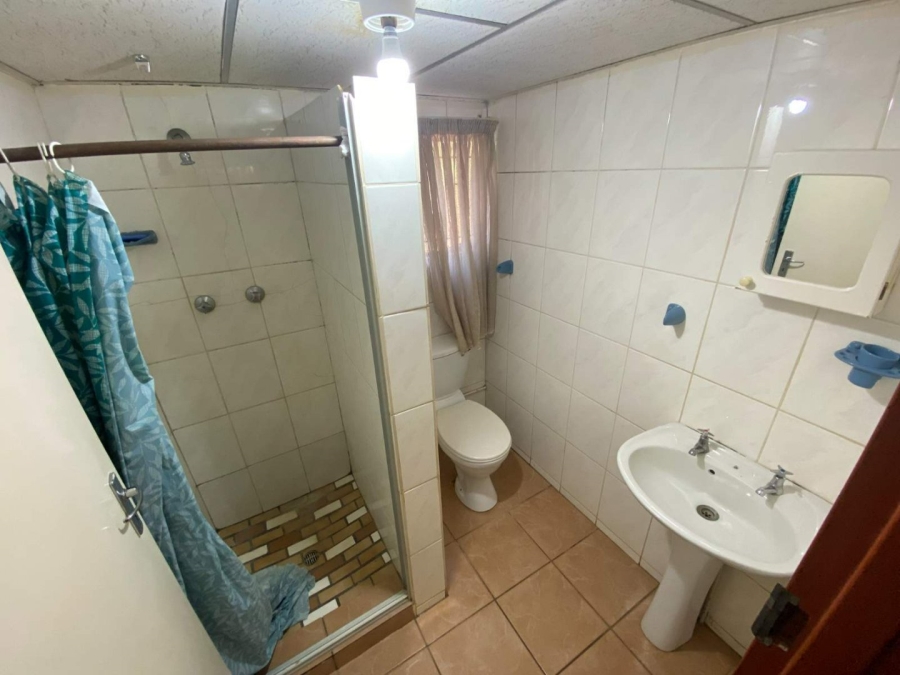 To Let 1 Bedroom Property for Rent in Mokopane Rural Limpopo