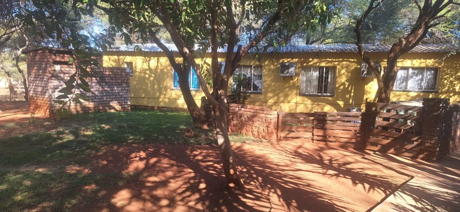 To Let 1 Bedroom Property for Rent in Mokopane Rural Limpopo