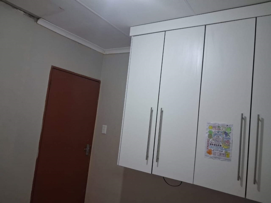 To Let 2 Bedroom Property for Rent in Nkowankowa Limpopo