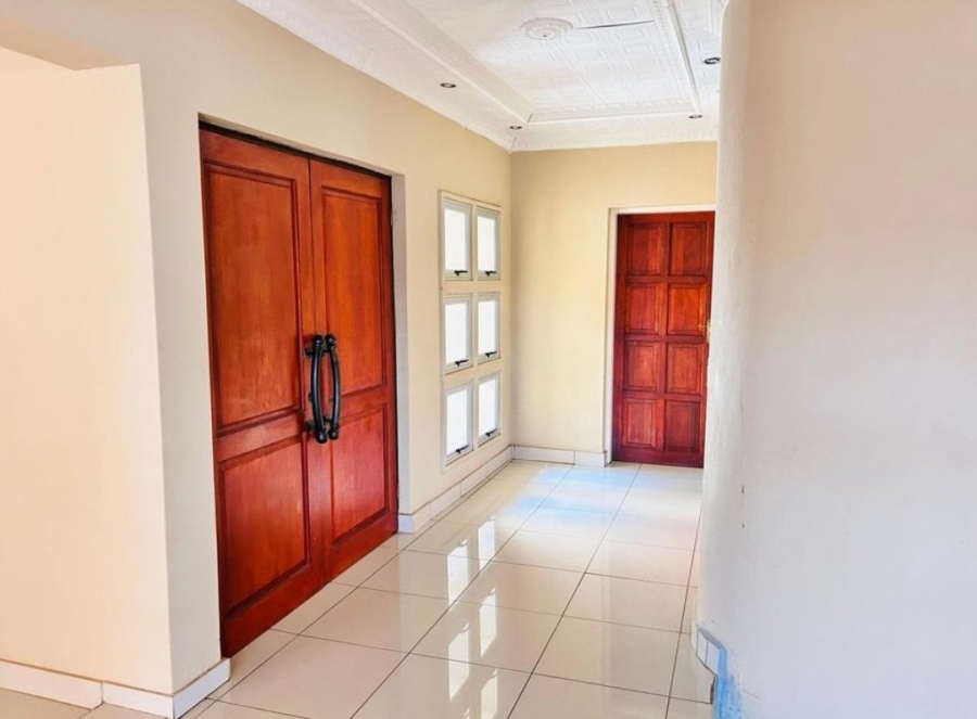 4 Bedroom Property for Sale in Eltivillas Limpopo