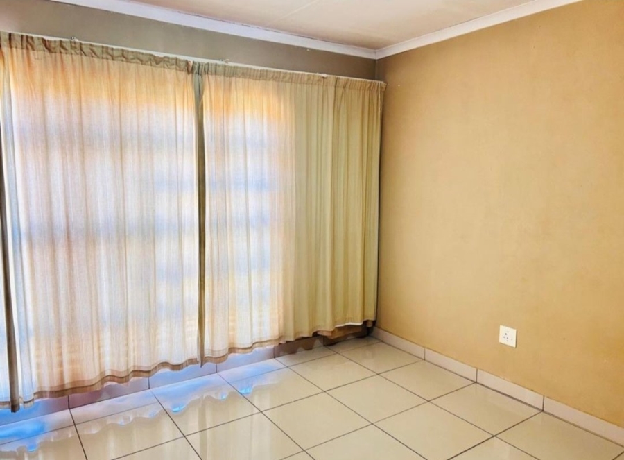 4 Bedroom Property for Sale in Eltivillas Limpopo