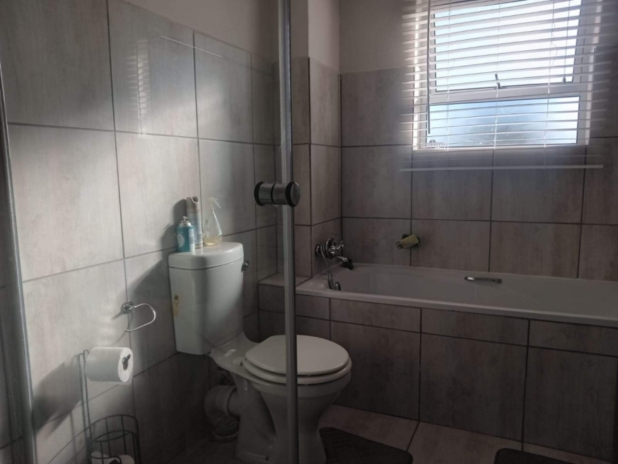 To Let 2 Bedroom Property for Rent in Ivy Park Limpopo