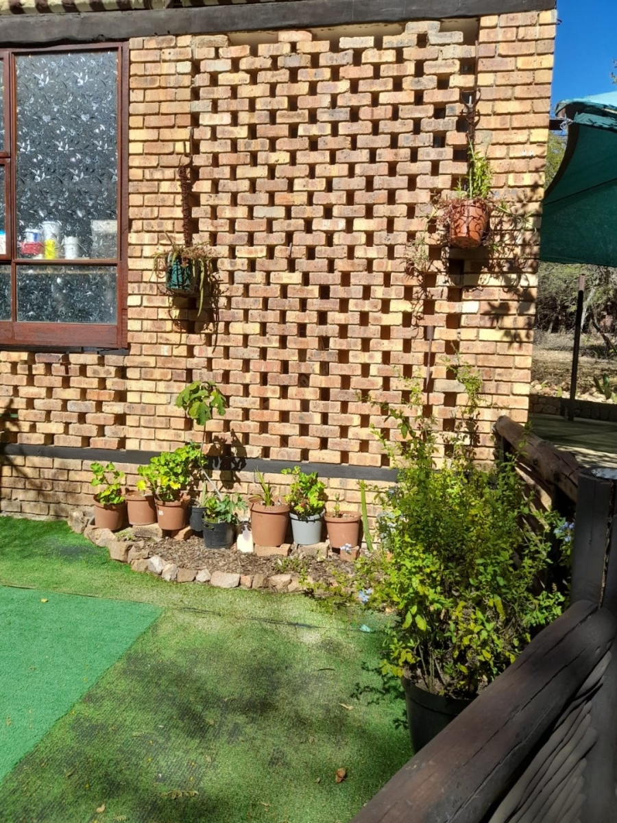 4 Bedroom Property for Sale in Leeupoort Limpopo