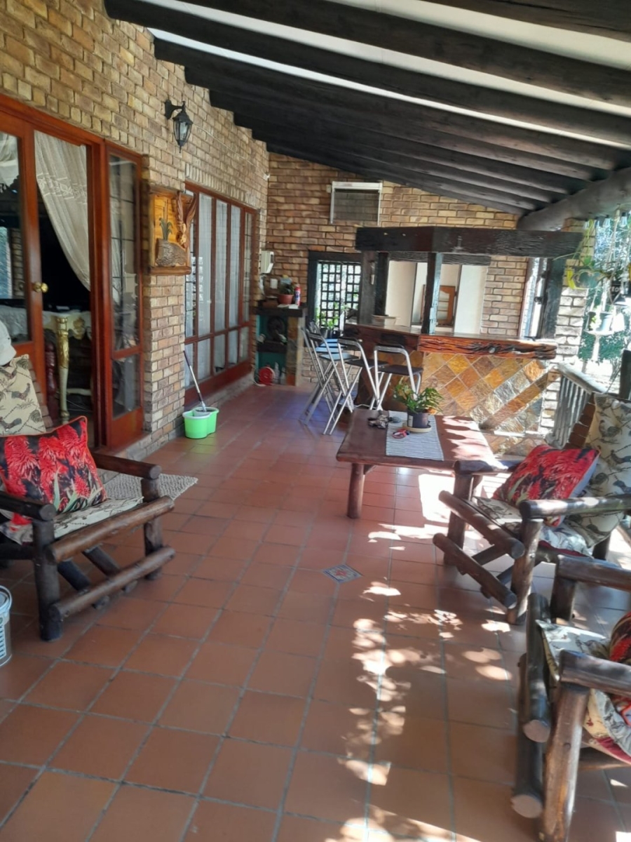 4 Bedroom Property for Sale in Leeupoort Limpopo