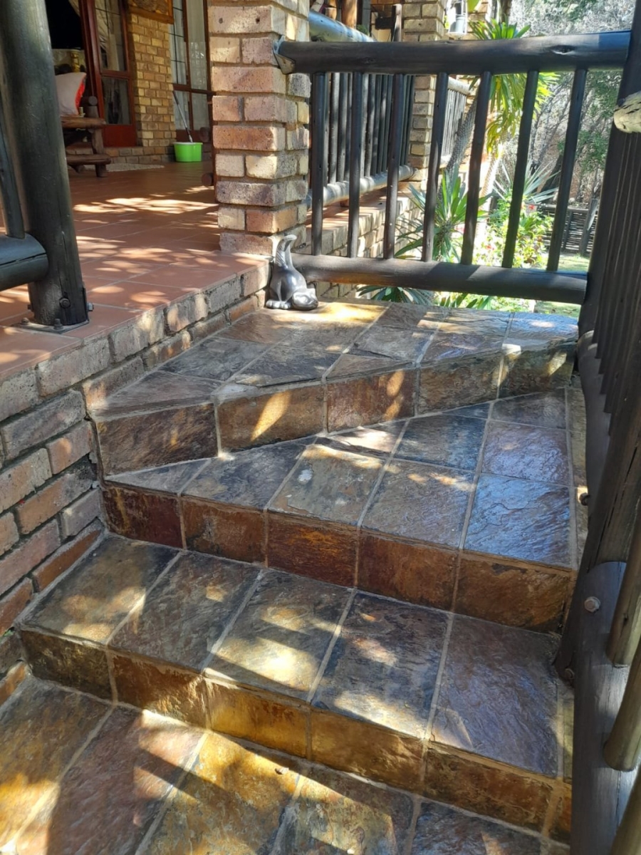 4 Bedroom Property for Sale in Leeupoort Limpopo