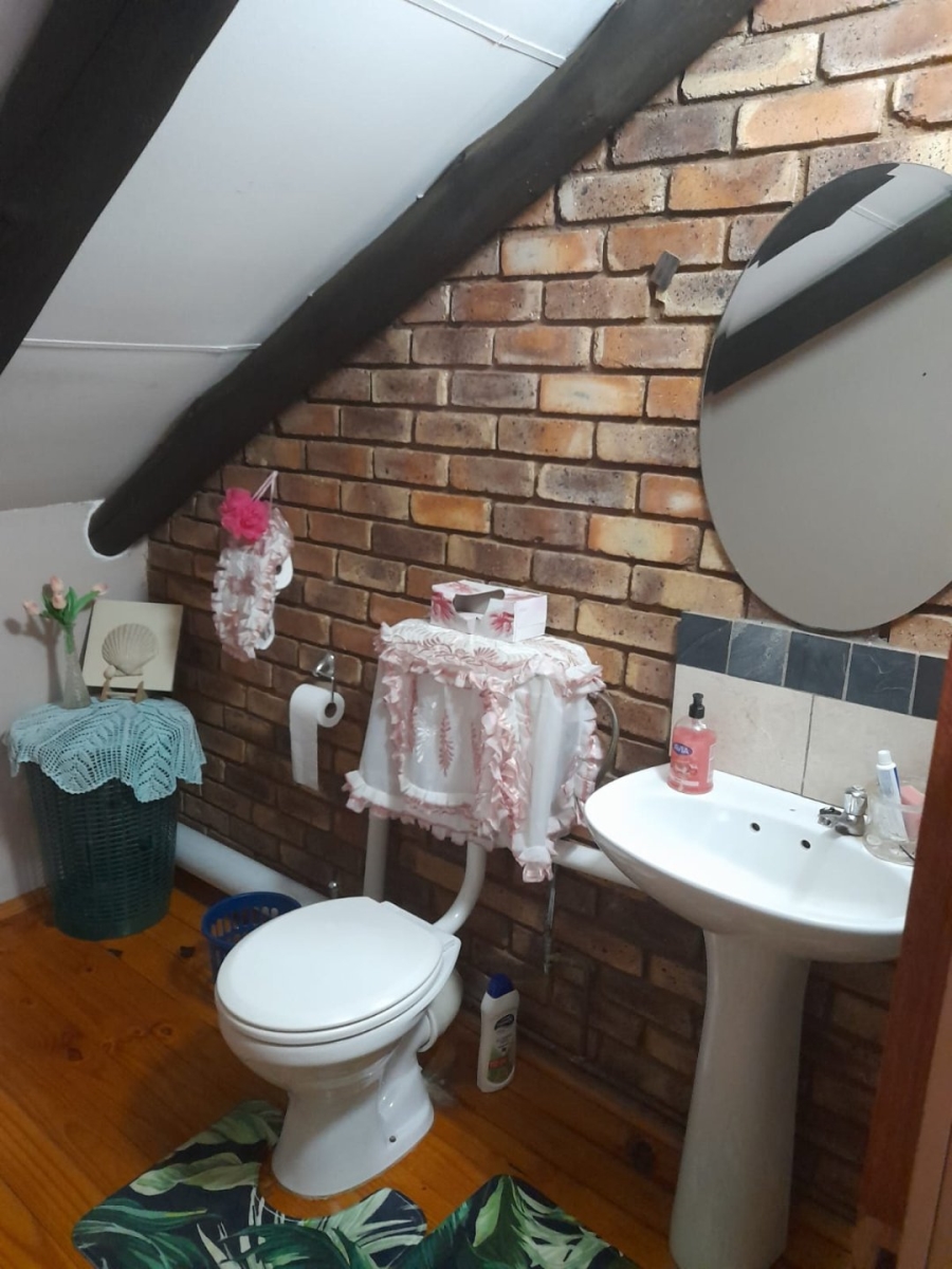 4 Bedroom Property for Sale in Leeupoort Limpopo