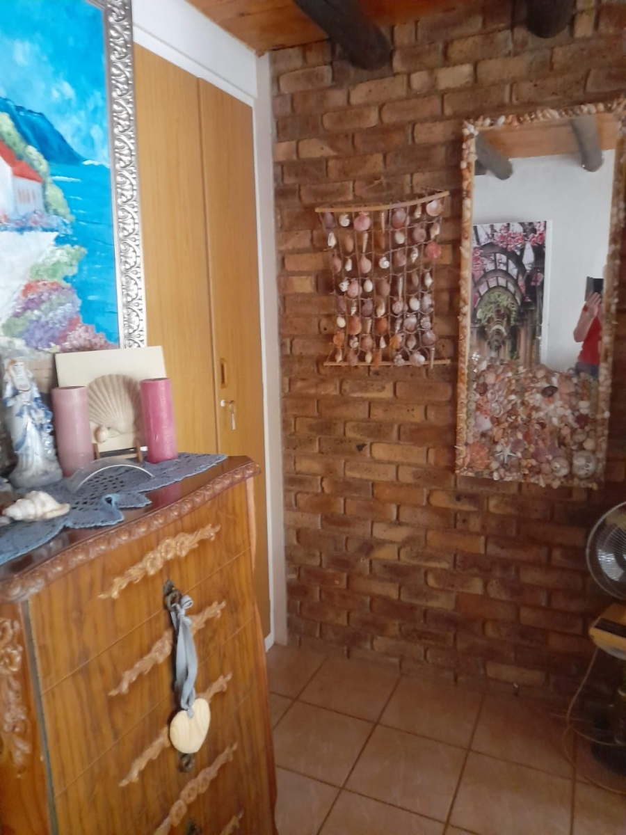 4 Bedroom Property for Sale in Leeupoort Limpopo