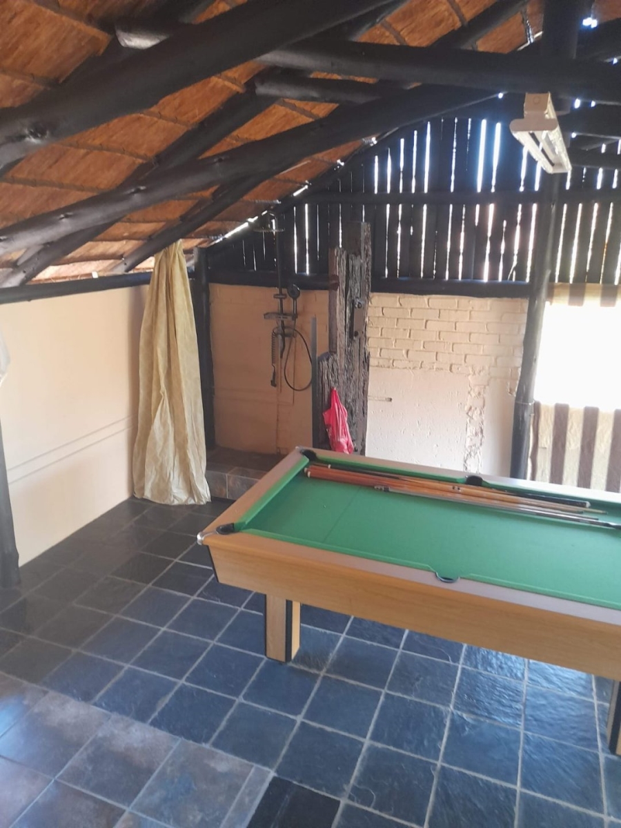 4 Bedroom Property for Sale in Leeupoort Limpopo