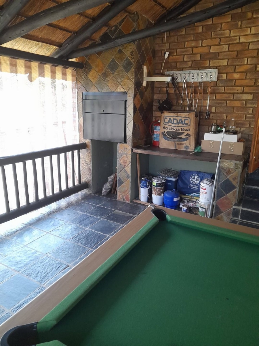 4 Bedroom Property for Sale in Leeupoort Limpopo