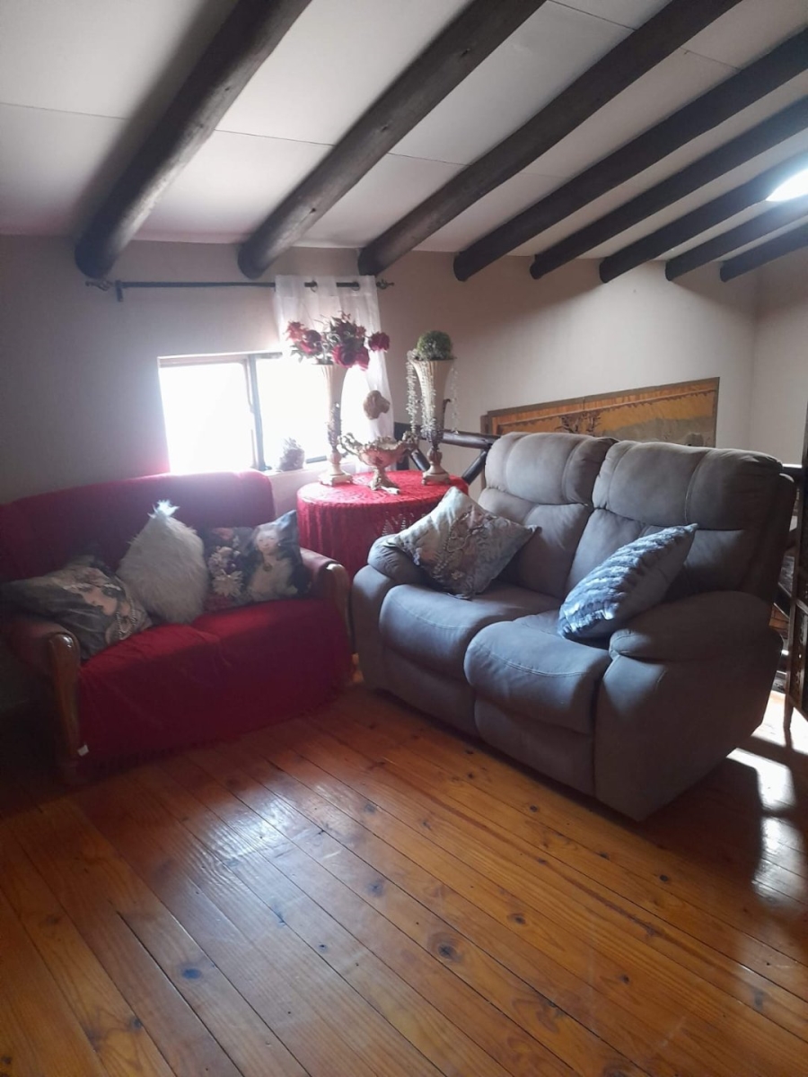 4 Bedroom Property for Sale in Leeupoort Limpopo
