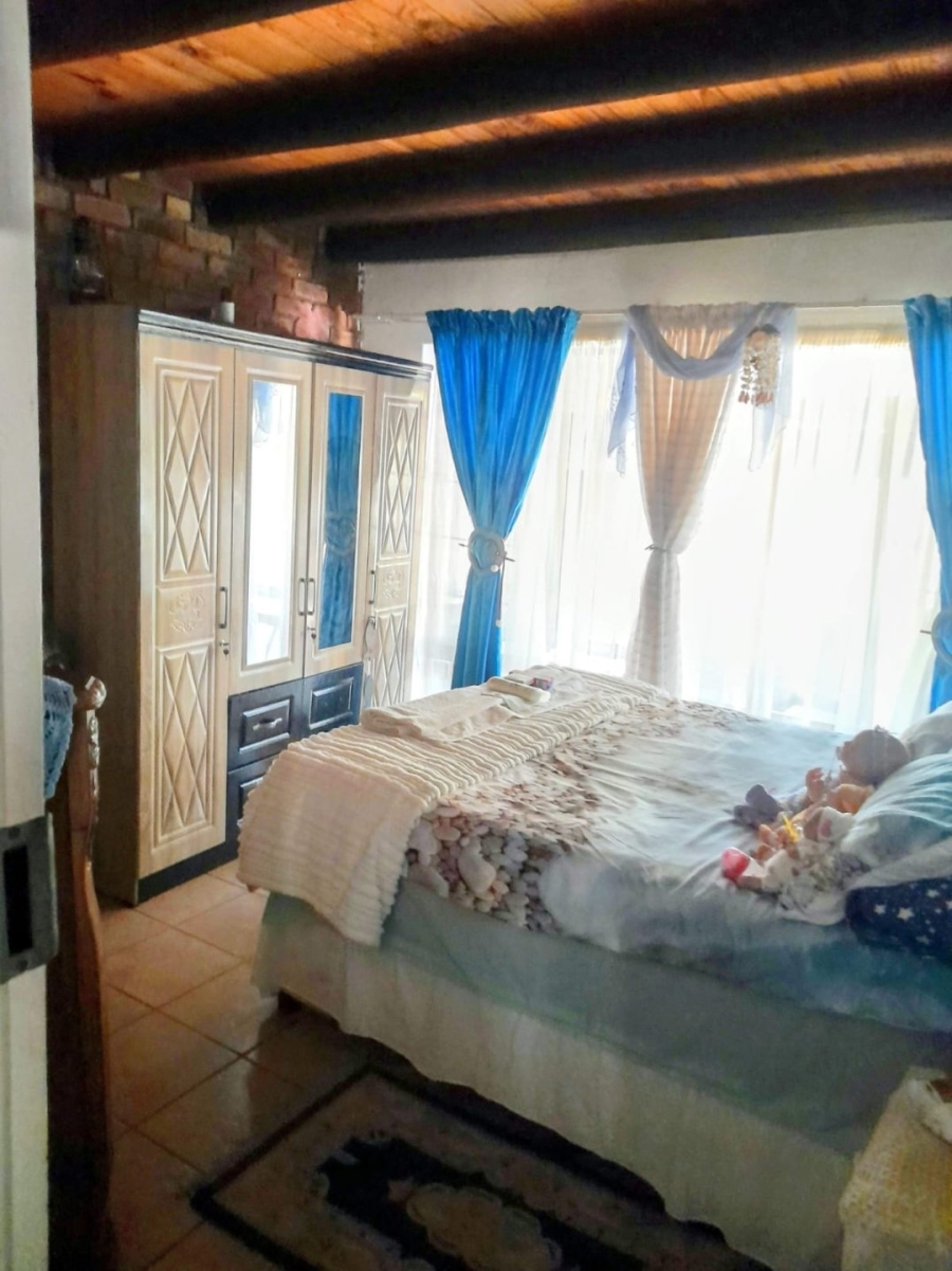 4 Bedroom Property for Sale in Leeupoort Limpopo
