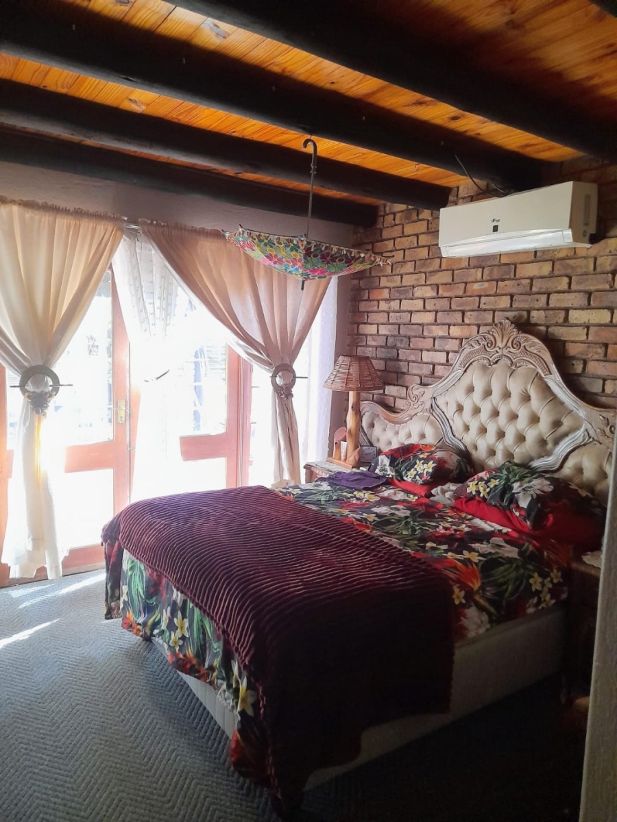 4 Bedroom Property for Sale in Leeupoort Limpopo