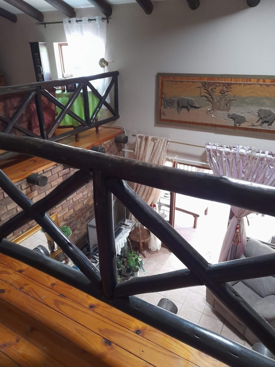 4 Bedroom Property for Sale in Leeupoort Limpopo