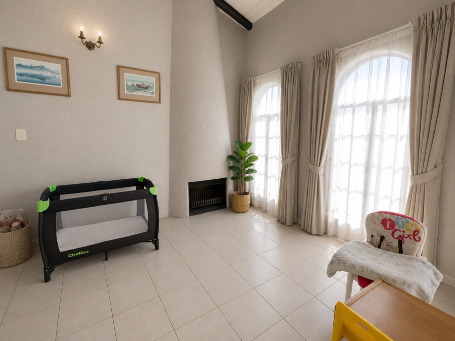5 Bedroom Property for Sale in Eduan Park Limpopo