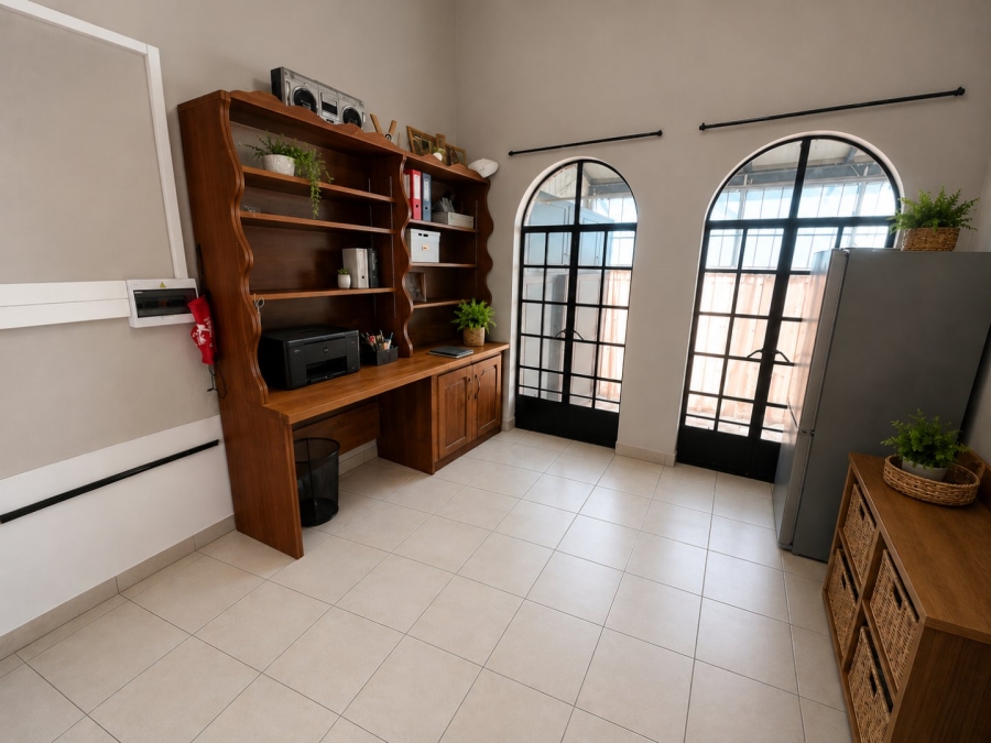 5 Bedroom Property for Sale in Eduan Park Limpopo