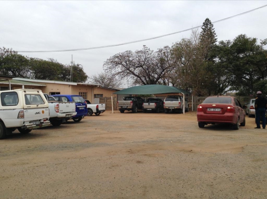 7 Bedroom Property for Sale in Alldays Limpopo