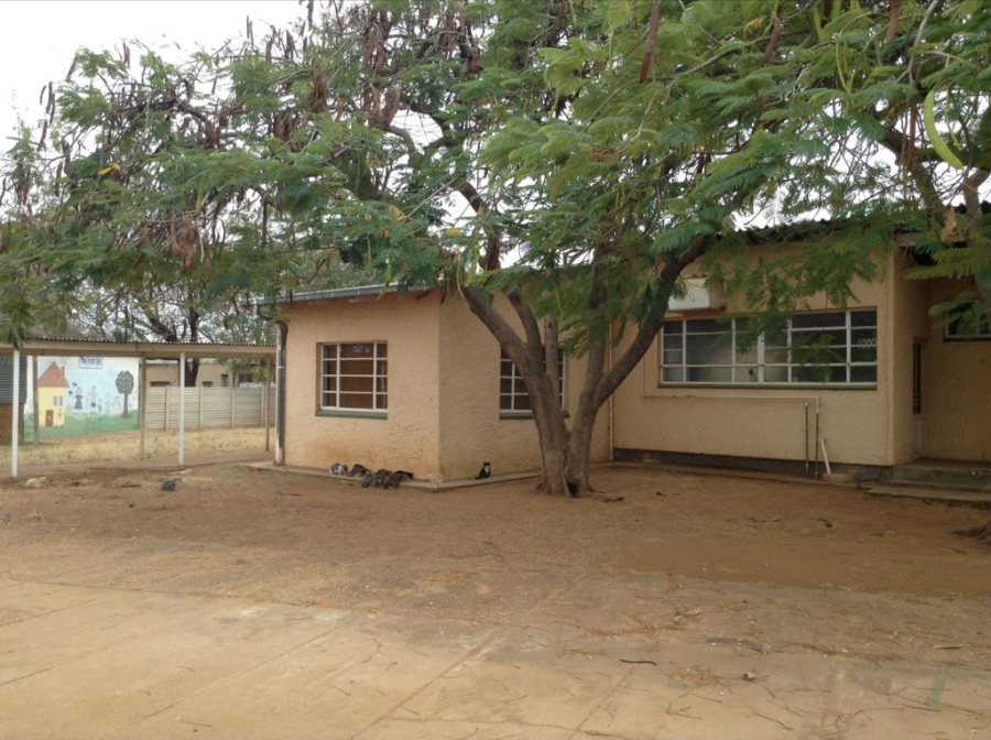 7 Bedroom Property for Sale in Alldays Limpopo