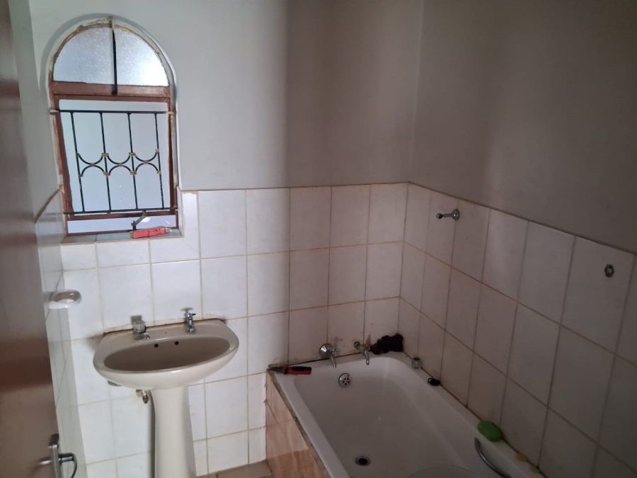 To Let 3 Bedroom Property for Rent in Nkowankowa Limpopo