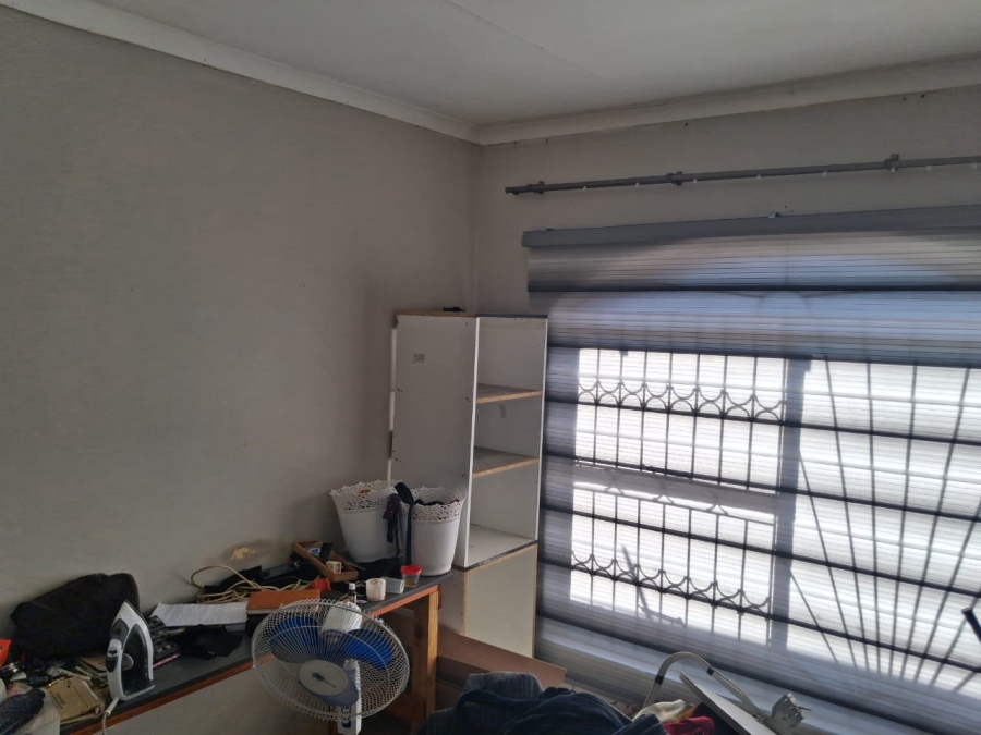 To Let 5 Bedroom Property for Rent in Nkowankowa Limpopo