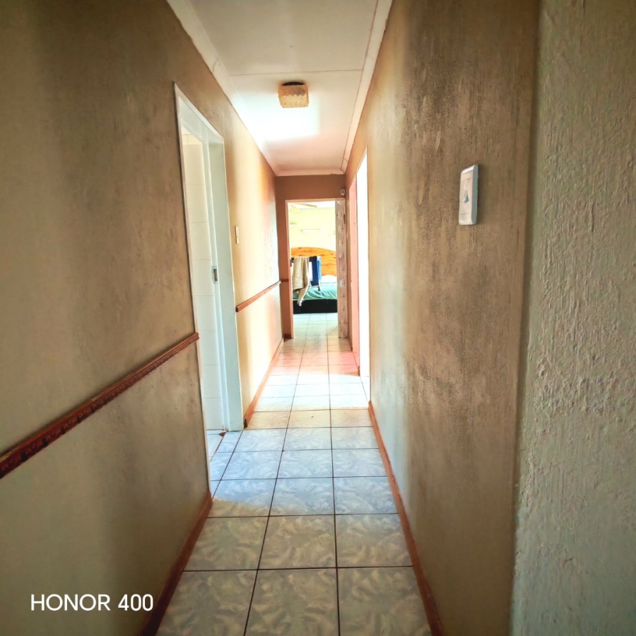 To Let 3 Bedroom Property for Rent in Flora Park Limpopo
