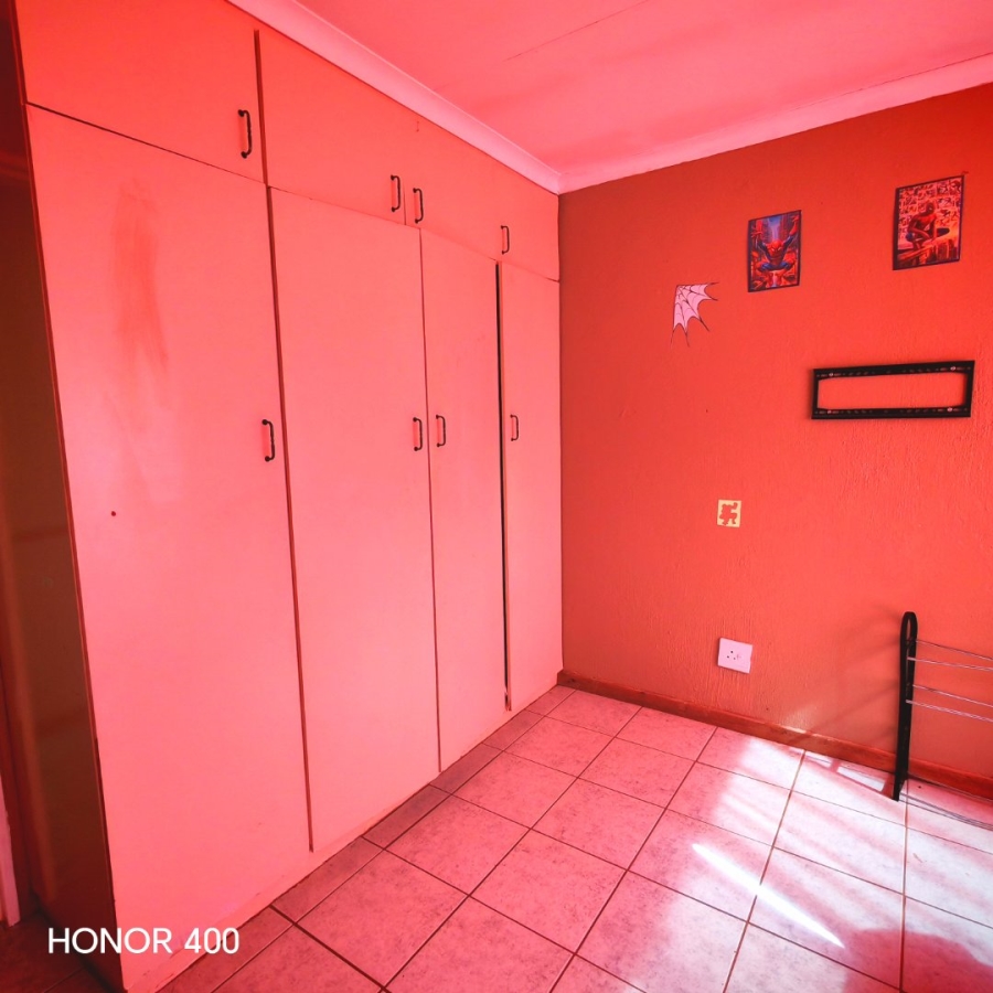 To Let 3 Bedroom Property for Rent in Flora Park Limpopo