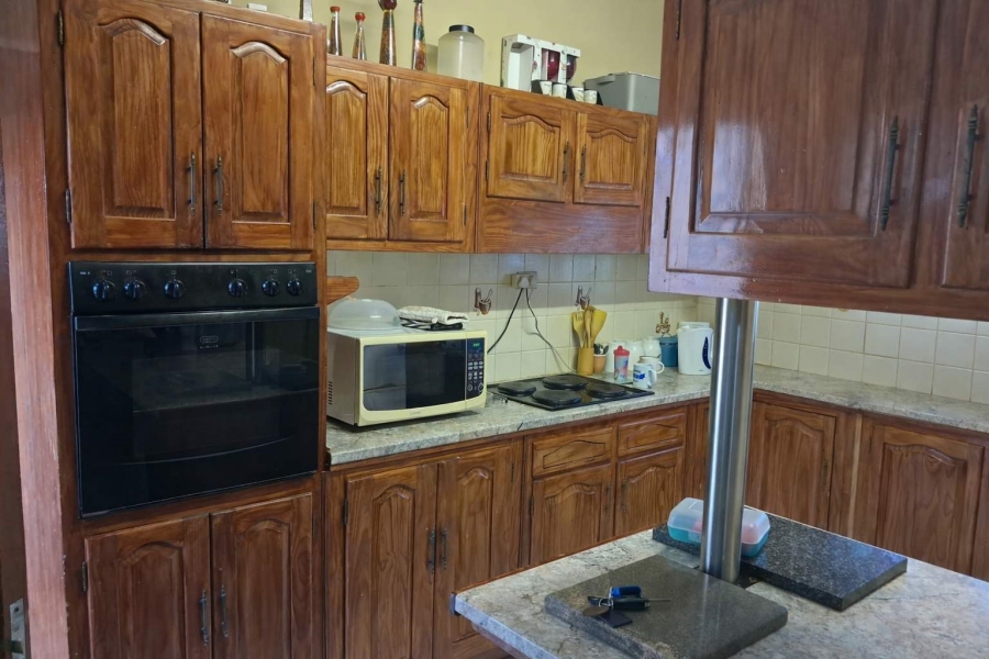 3 Bedroom Property for Sale in Capricorn Limpopo