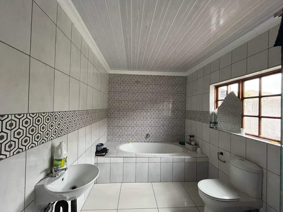 4 Bedroom Property for Sale in Serala View Limpopo