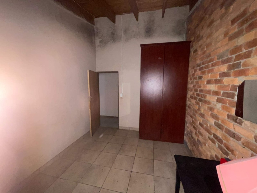 Commercial Property for Sale in Aquapark Limpopo
