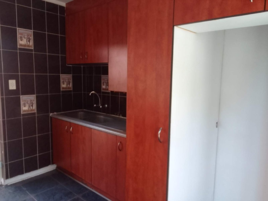 To Let 2 Bedroom Property for Rent in Bendor Place Limpopo