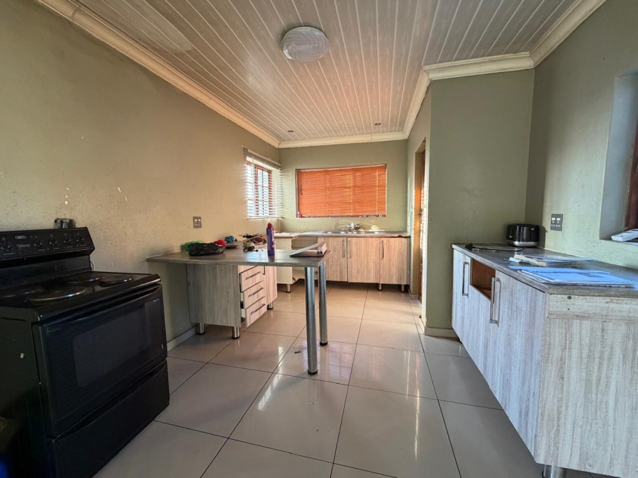 To Let 4 Bedroom Property for Rent in Serala View Limpopo