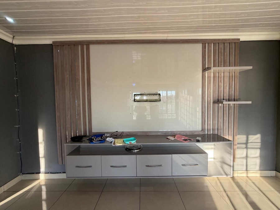 To Let 4 Bedroom Property for Rent in Serala View Limpopo