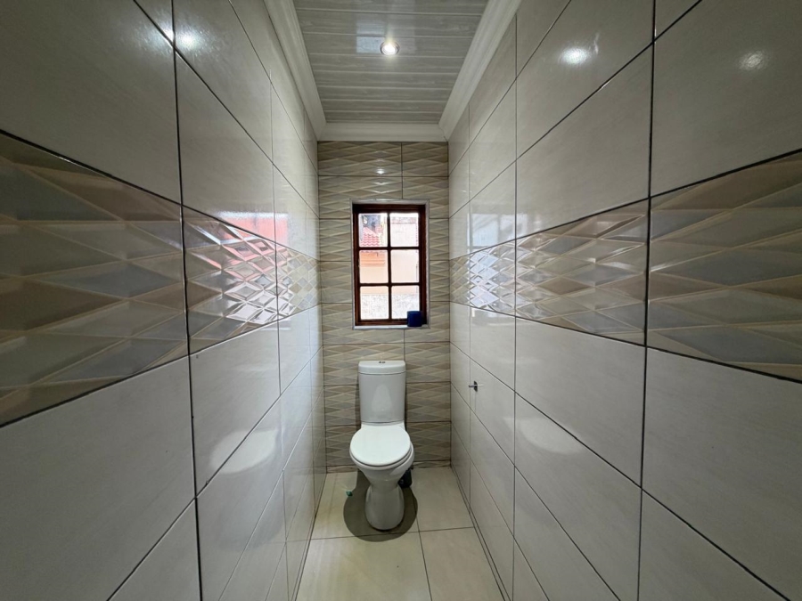 To Let 4 Bedroom Property for Rent in Serala View Limpopo