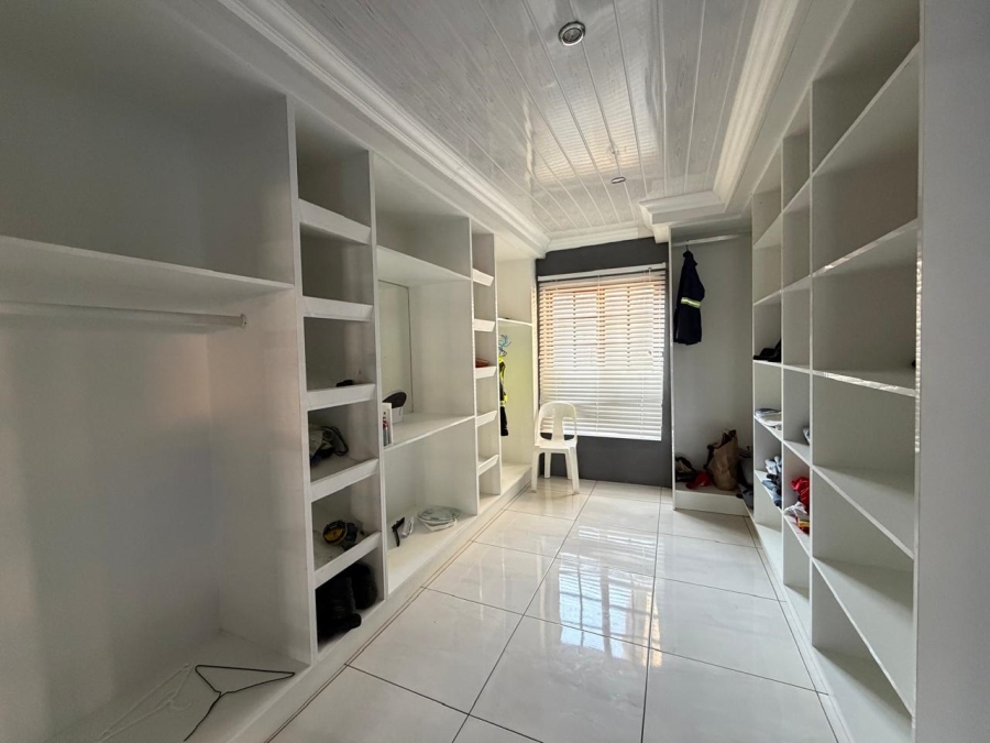 To Let 4 Bedroom Property for Rent in Serala View Limpopo