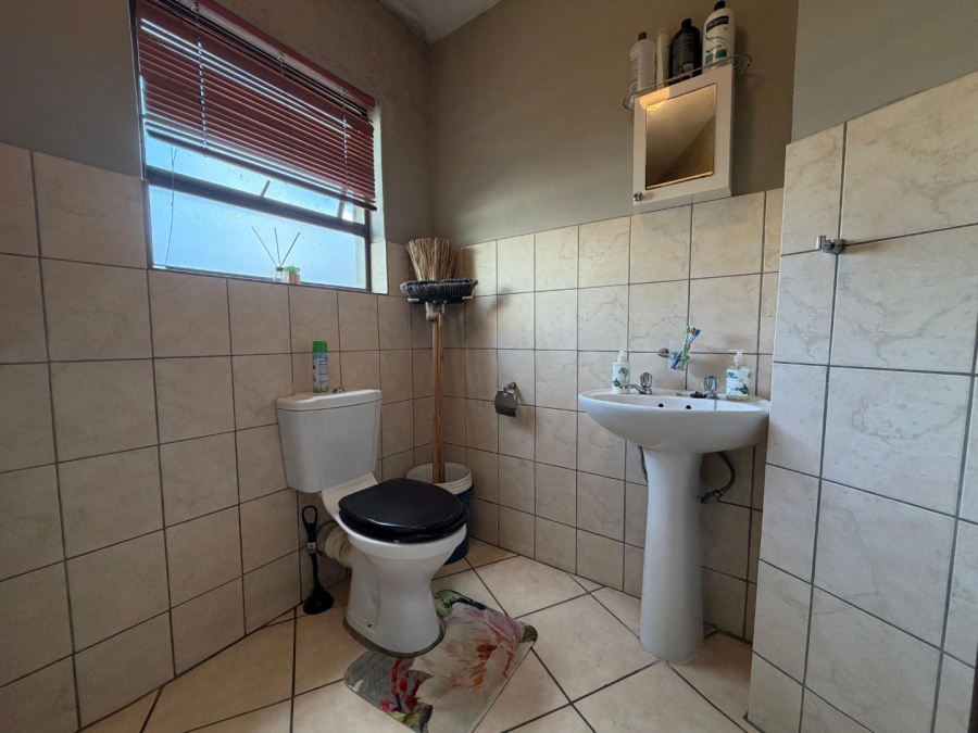 To Let 2 Bedroom Property for Rent in Penina Park Ext 2 Limpopo