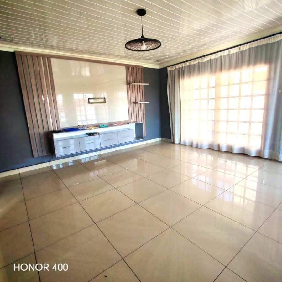 4 Bedroom Property for Sale in Serala View Limpopo