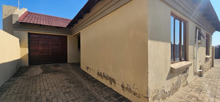 3 Bedroom Property for Sale in Bendor Limpopo