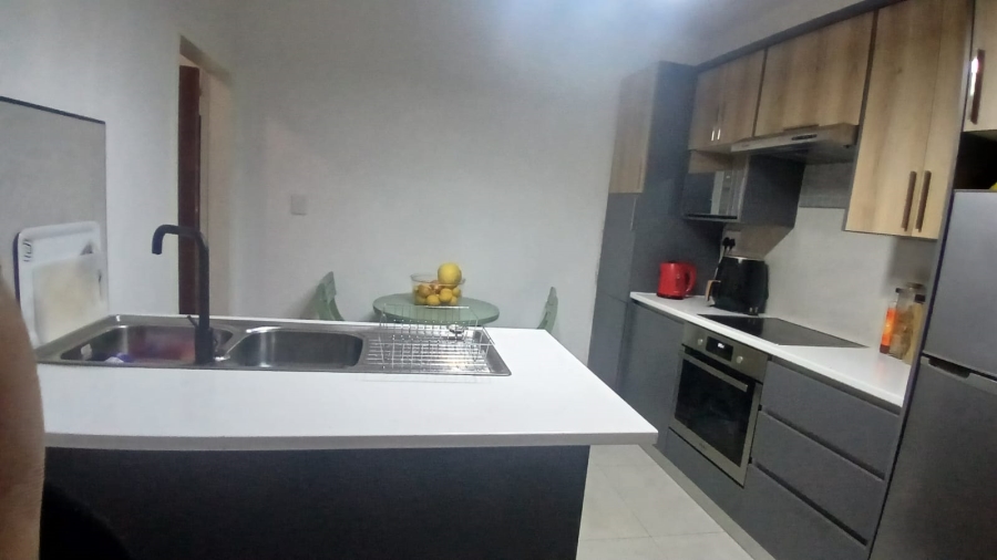 1 Bedroom Property for Sale in Polokwane Central Limpopo