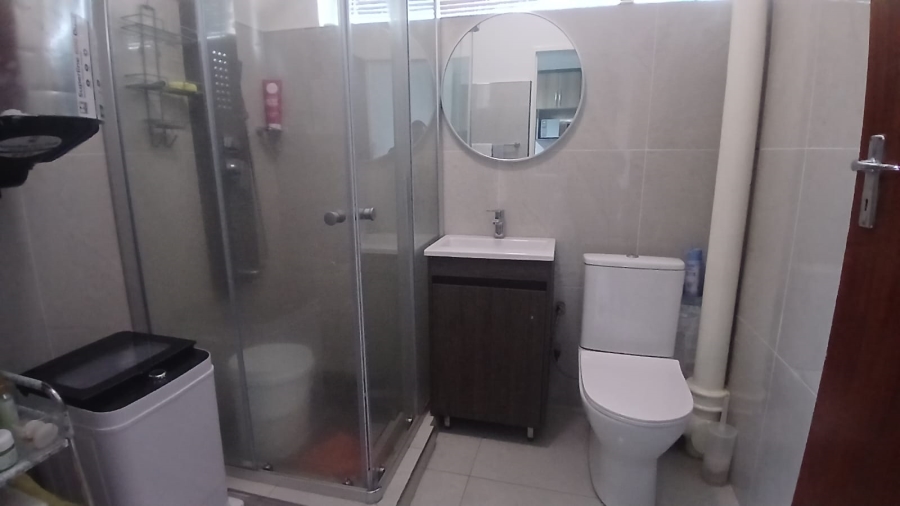 1 Bedroom Property for Sale in Polokwane Central Limpopo