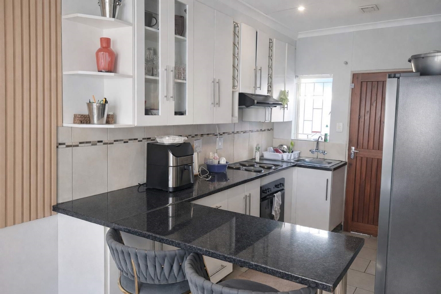 To Let 3 Bedroom Property for Rent in Bendor Limpopo