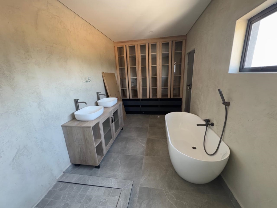 4 Bedroom Property for Sale in Bendor Limpopo