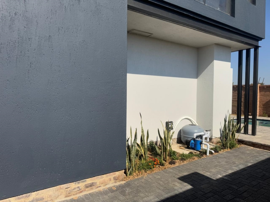 4 Bedroom Property for Sale in Bendor Limpopo