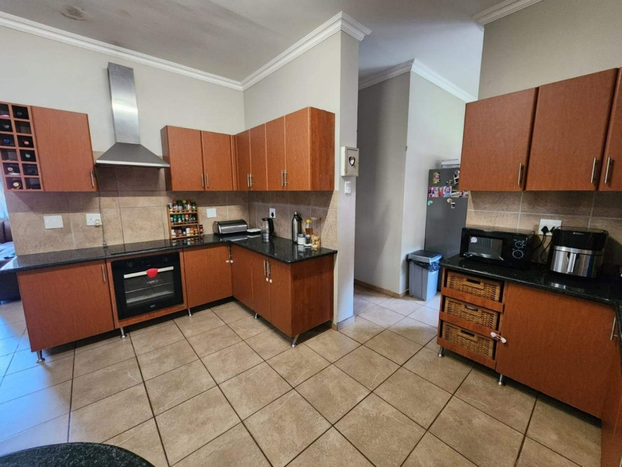 3 Bedroom Property for Sale in Tzangeni Limpopo