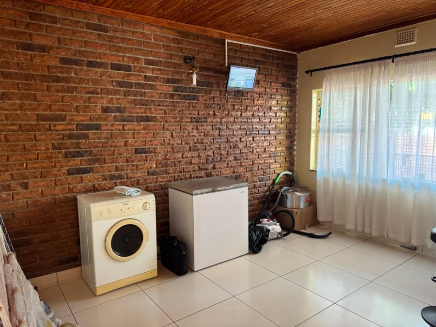 4 Bedroom Property for Sale in Sterpark Limpopo