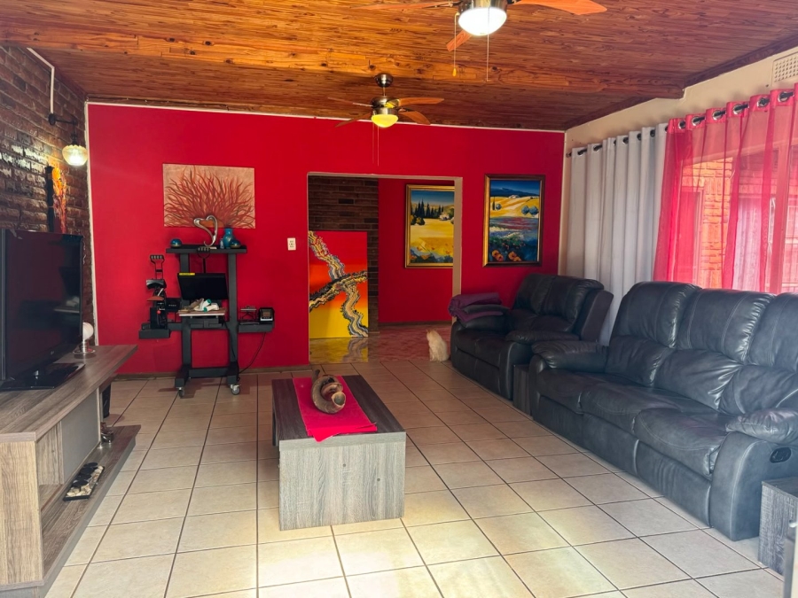 4 Bedroom Property for Sale in Sterpark Limpopo