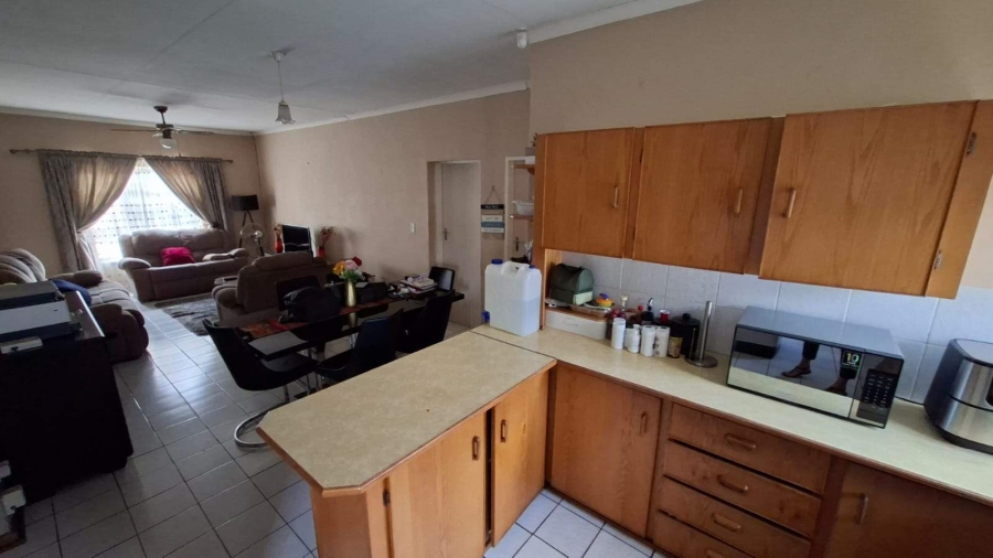 3 Bedroom Property for Sale in Chroompark Limpopo