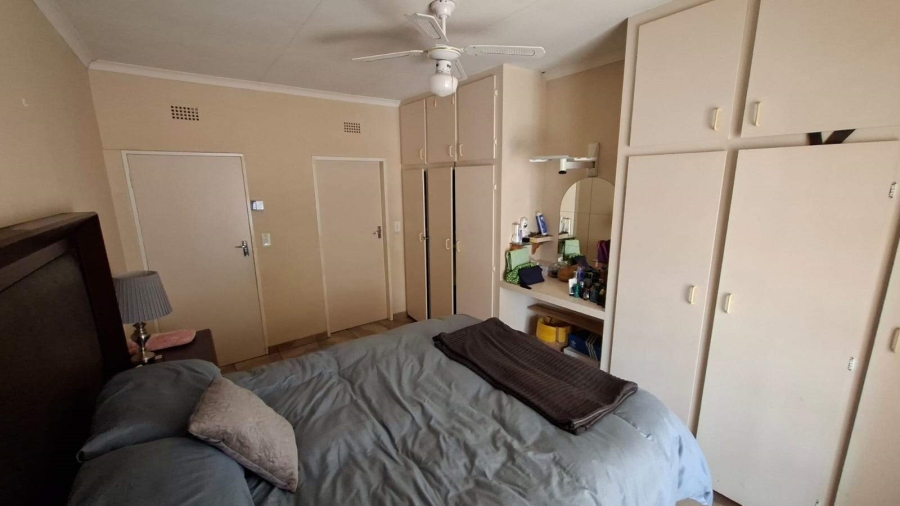 3 Bedroom Property for Sale in Chroompark Limpopo
