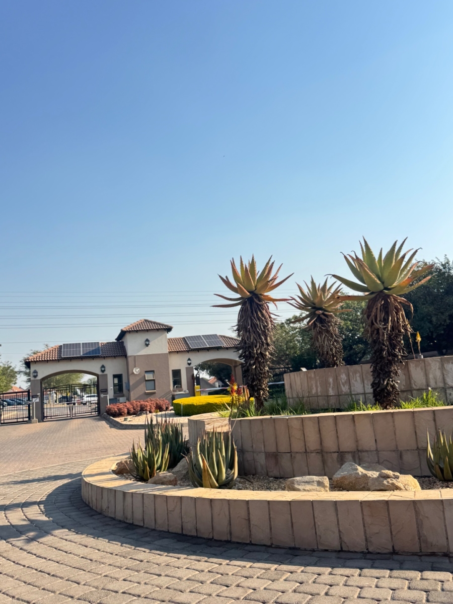 To Let 2 Bedroom Property for Rent in Woodlands Estate Limpopo