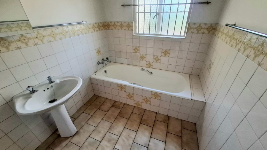 To Let 3 Bedroom Property for Rent in Welgelegen Limpopo